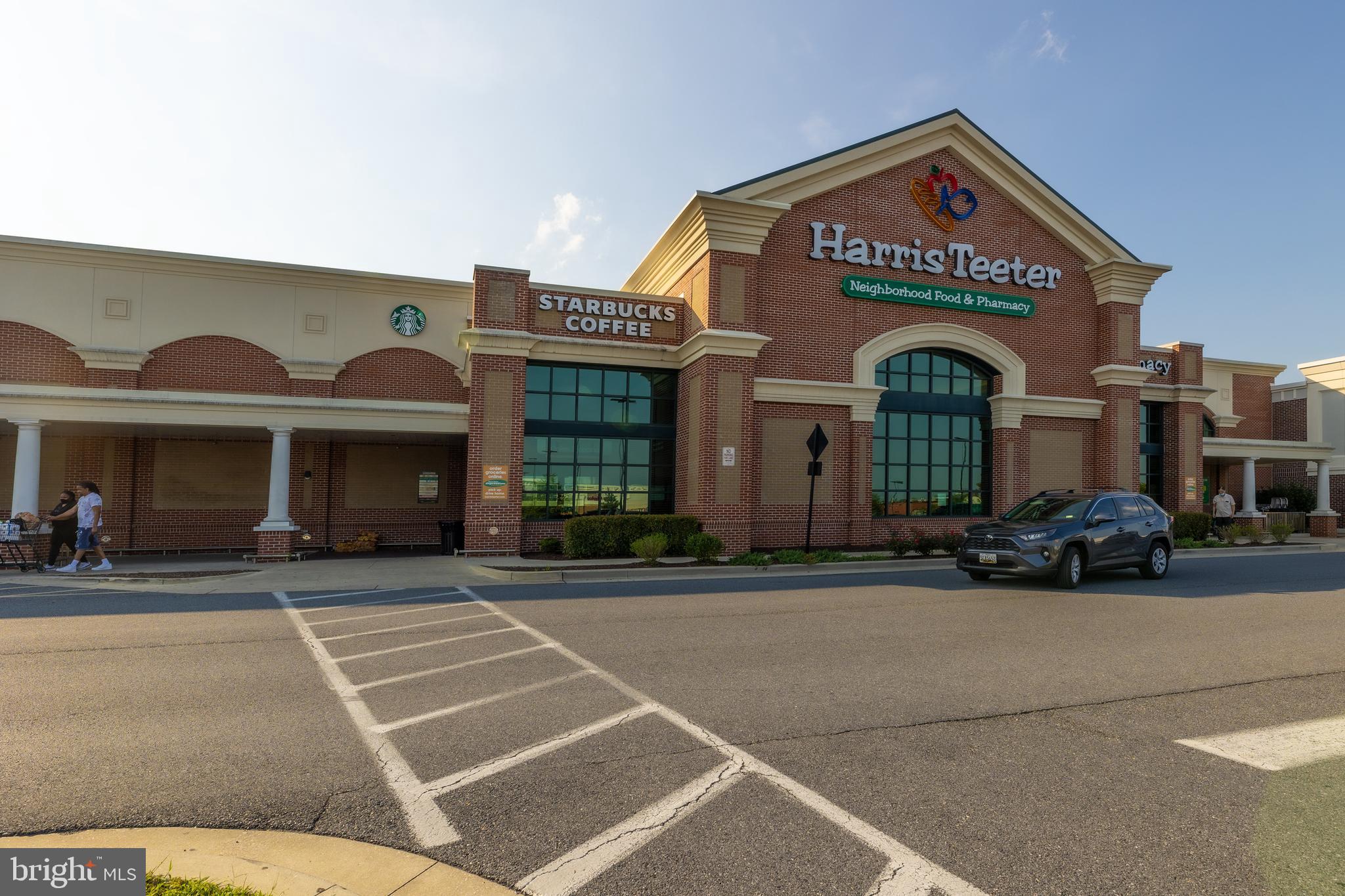 LAUREL OVERLOOK - Residential Lease