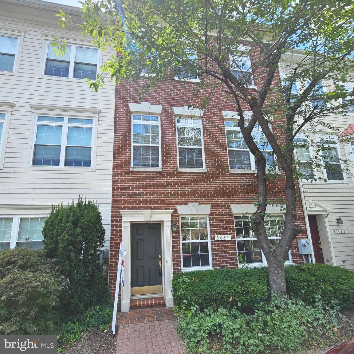 WINDY HILL AT LINCOLNIA - Residential Lease