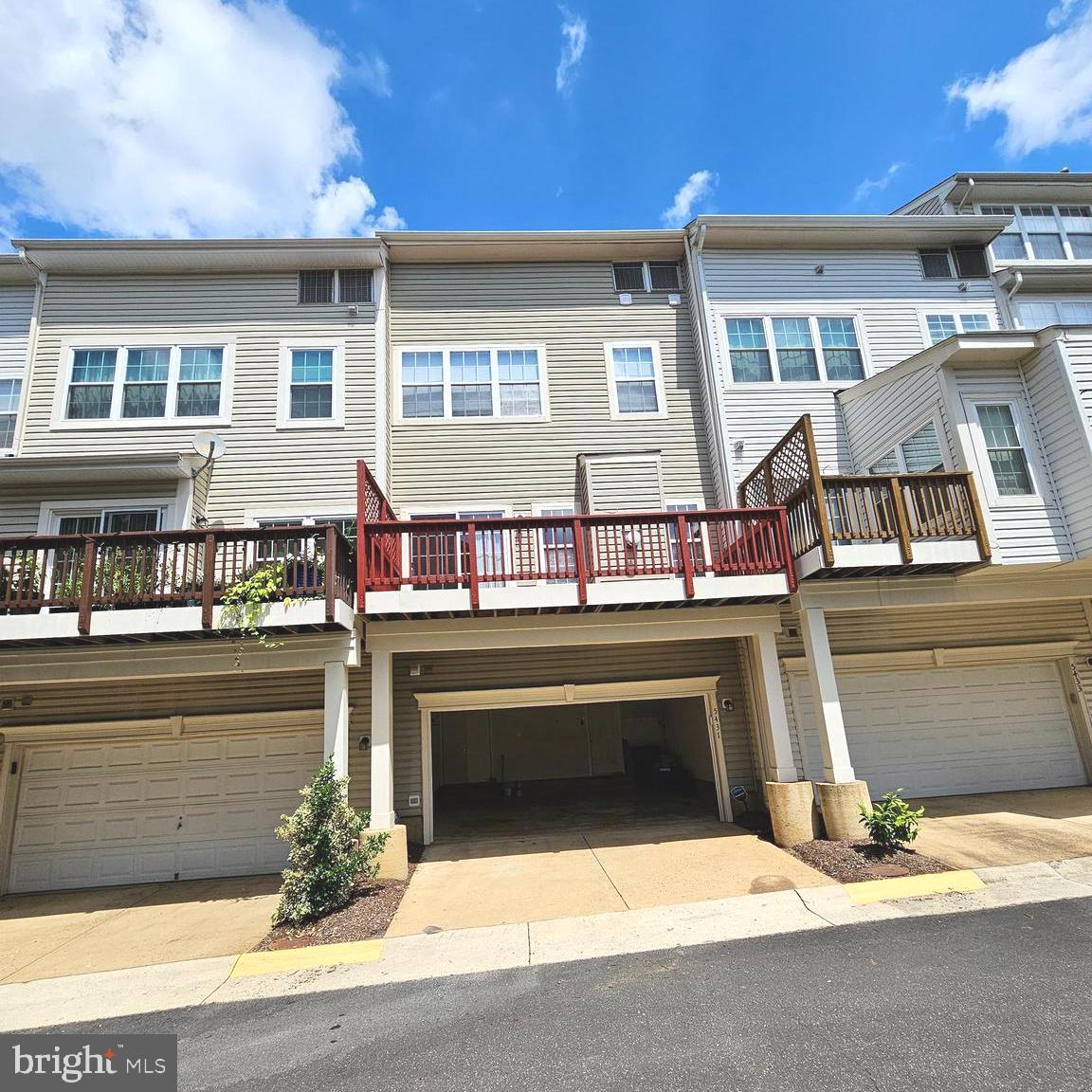 WINDY HILL AT LINCOLNIA - Residential Lease