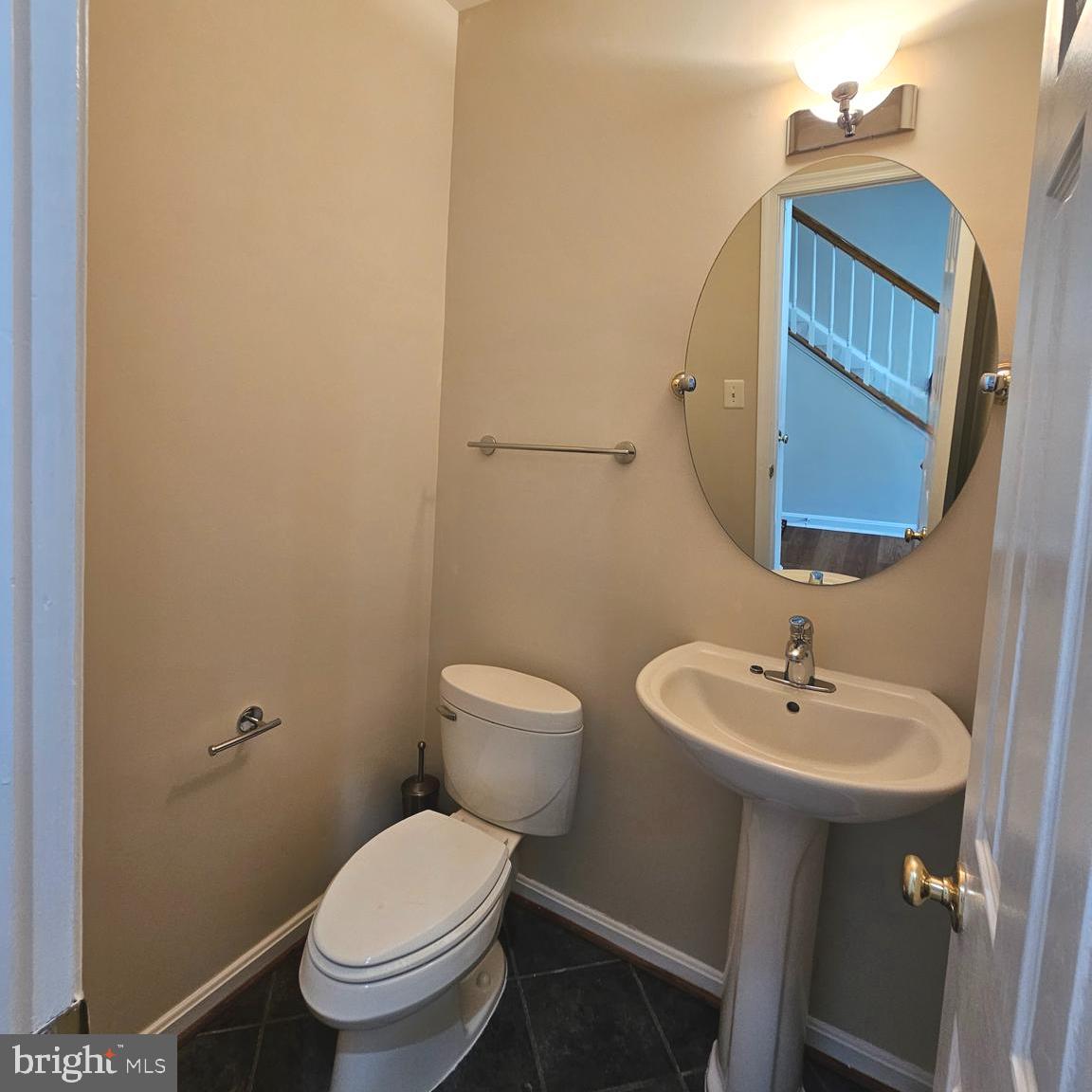 WINDY HILL AT LINCOLNIA - Residential Lease