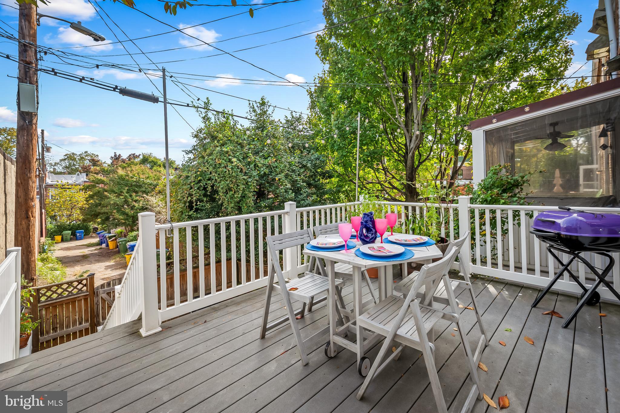 HAMPDEN HISTORIC DISTRICT - Residential