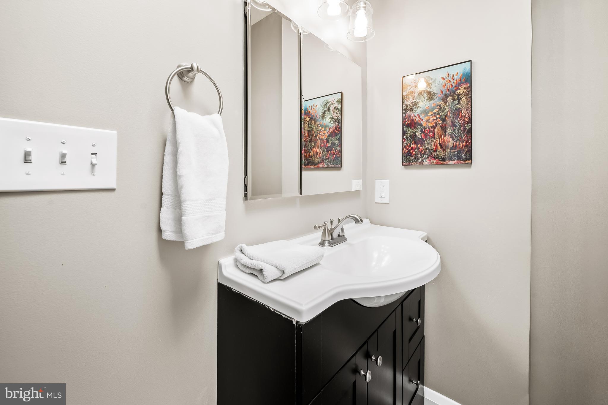 HAMPDEN HISTORIC DISTRICT - Residential