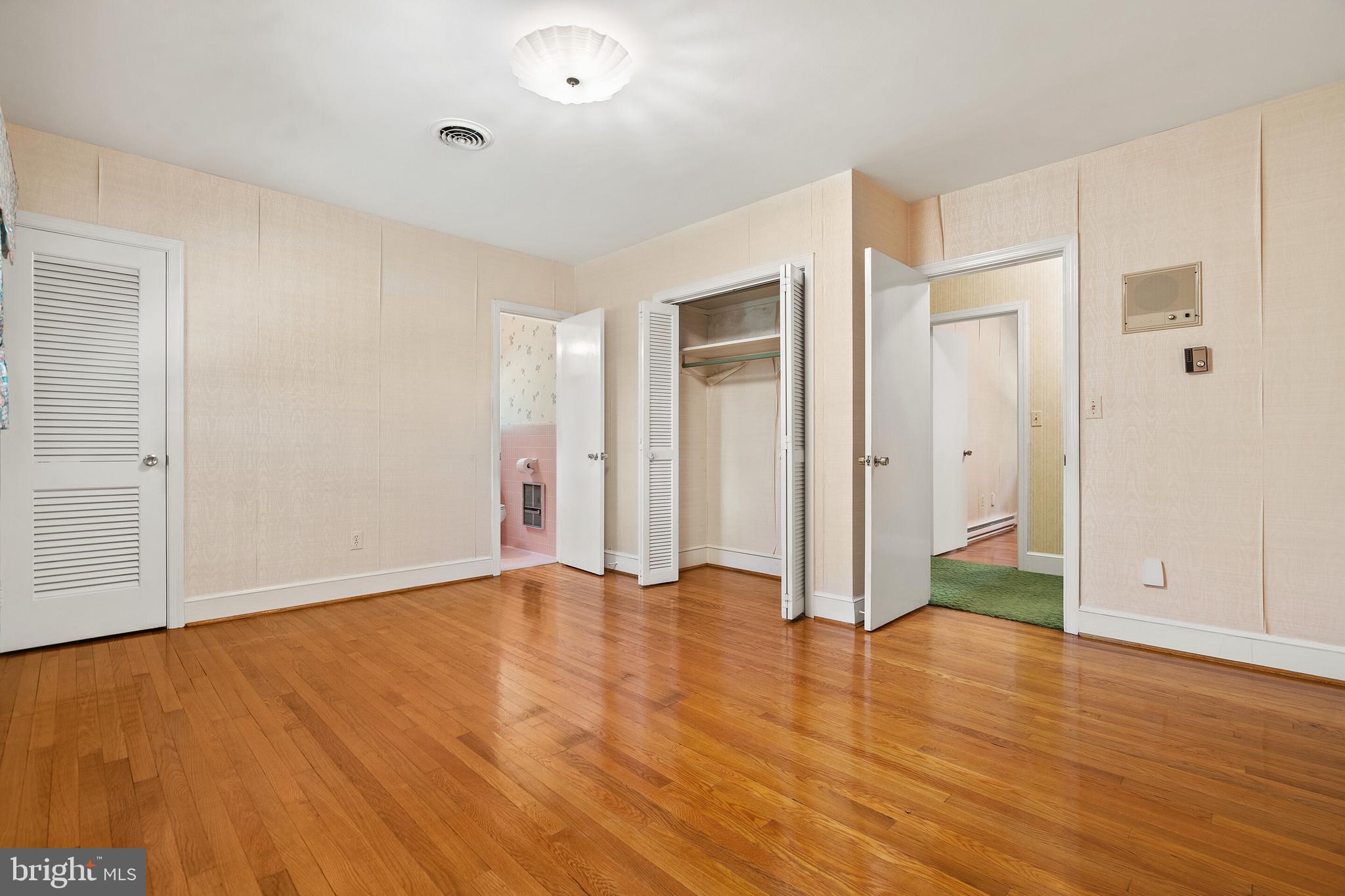 KING STREET COMMONS - Residential