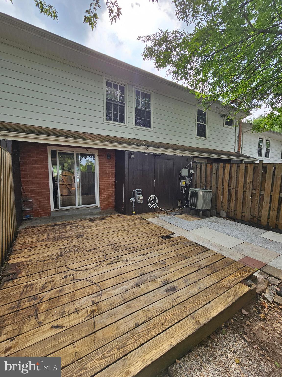 PEMBROOKE - Residential