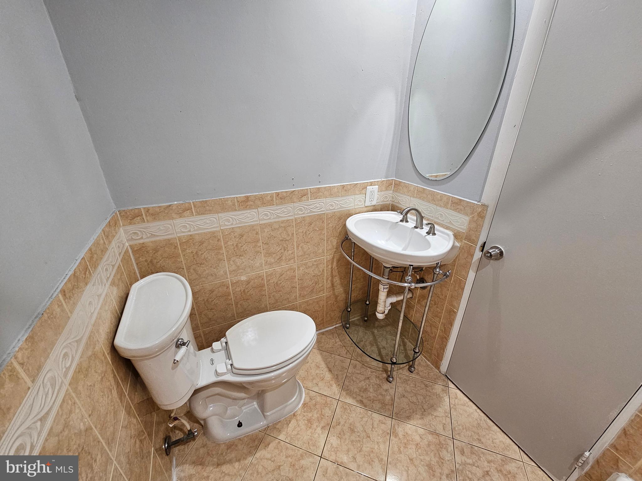 PEMBROOKE - Residential