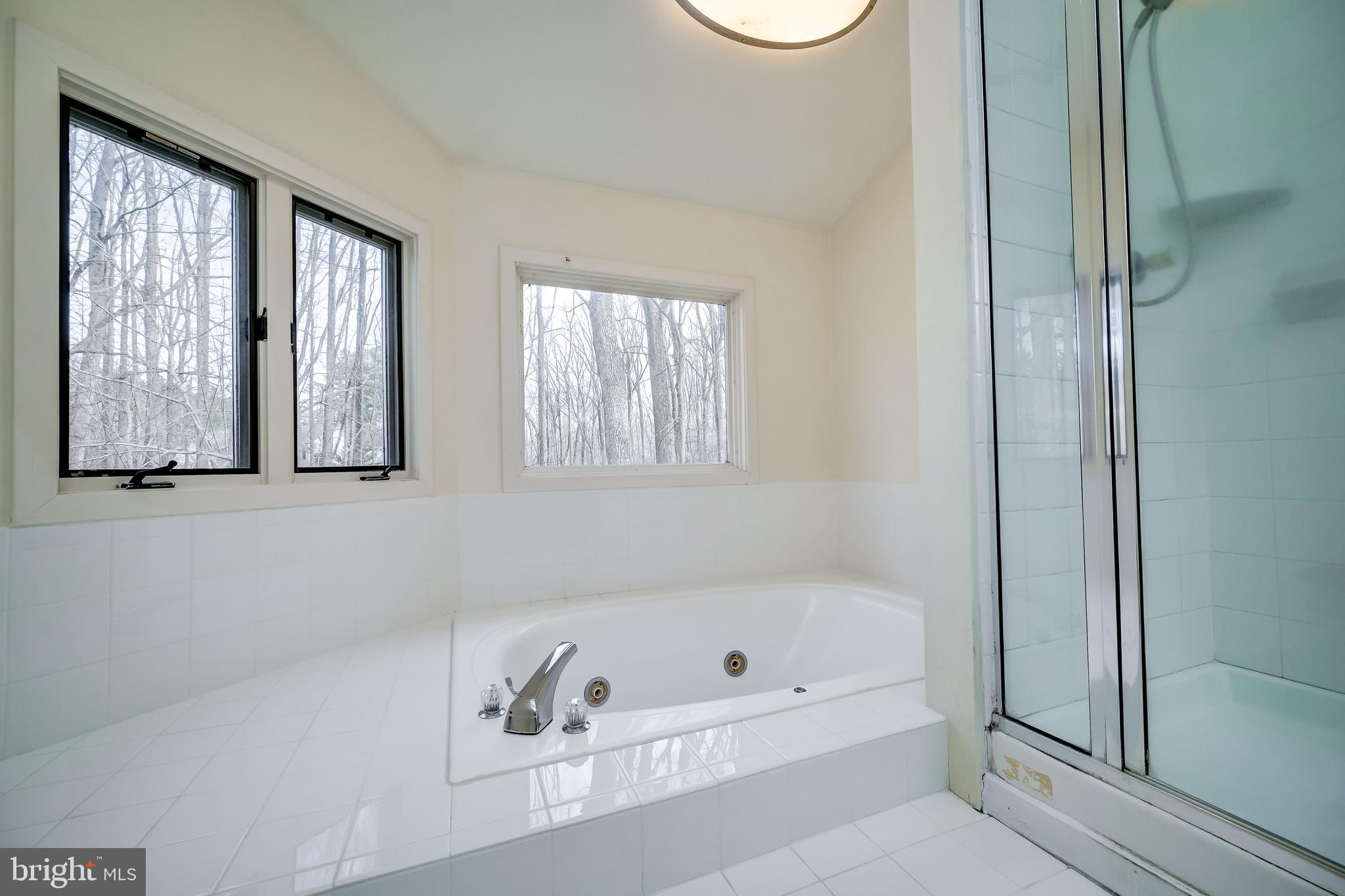 POTOMAC OUTSIDE - Residential