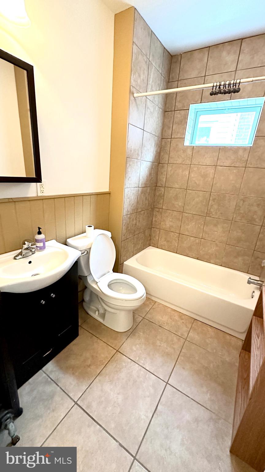 GERMANTOWN (WEST) - Residential Lease