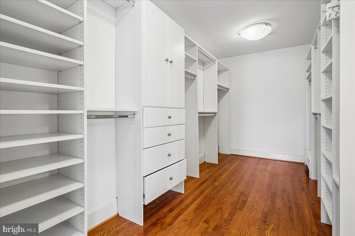 GEORGETOWN PLACE - Residential