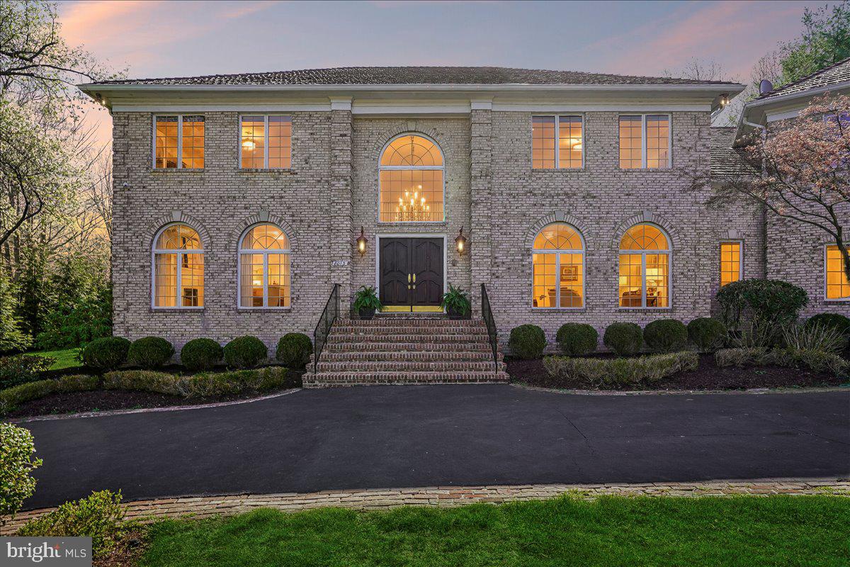 GEORGETOWN PLACE - Residential