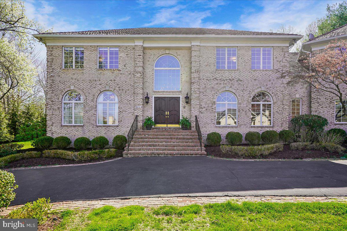 GEORGETOWN PLACE - Residential