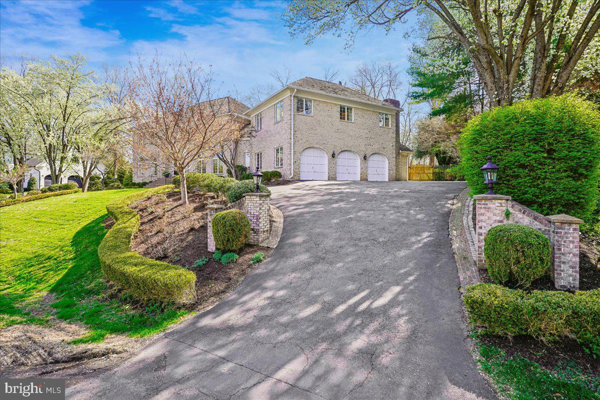 GEORGETOWN PLACE - Residential