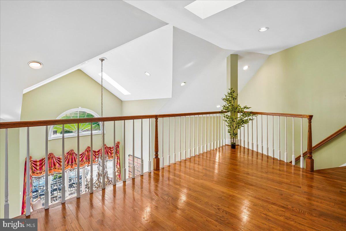 GEORGETOWN PLACE - Residential