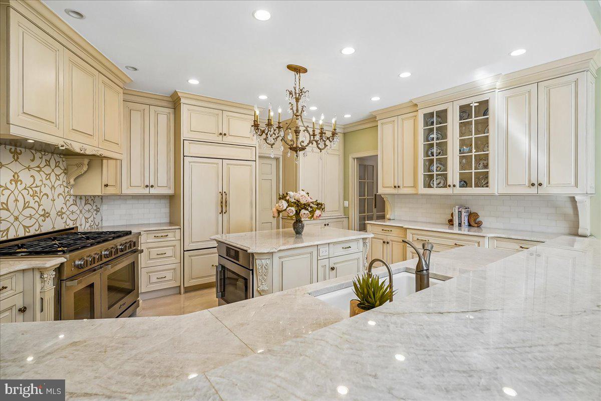 GEORGETOWN PLACE - Residential