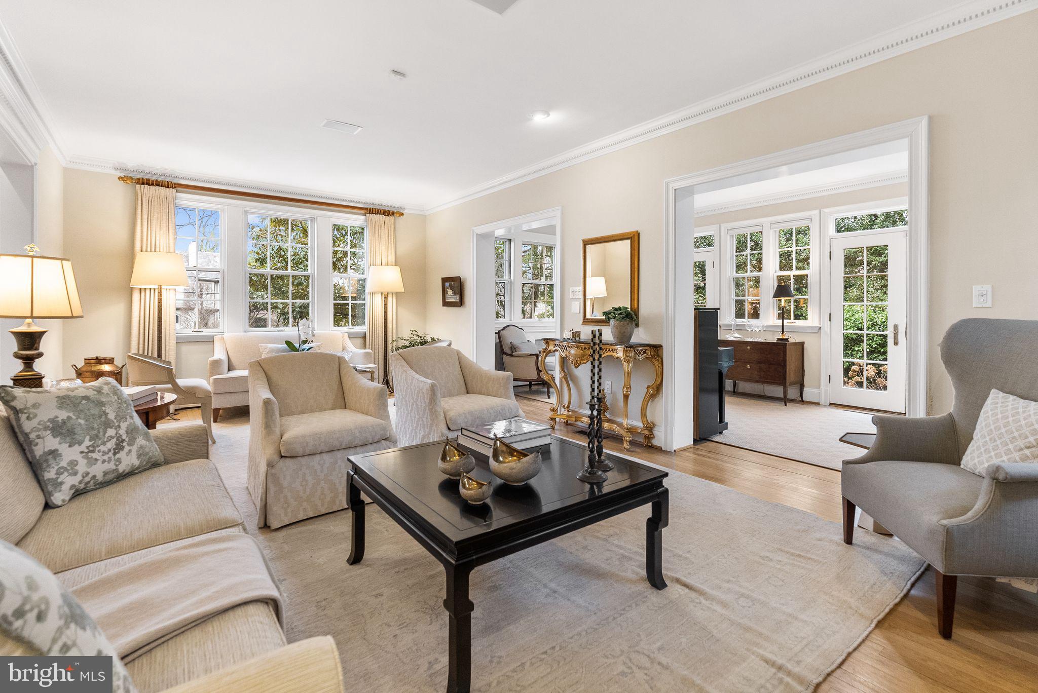 4545 KLINGLE STREET NW