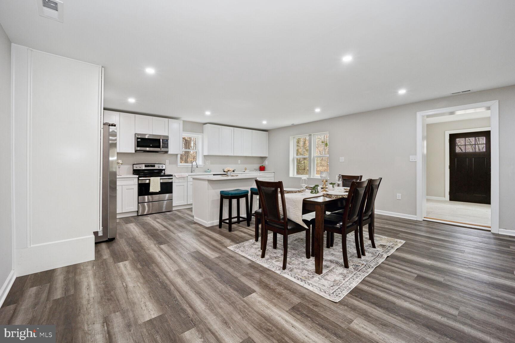 IRONSIDES - Residential