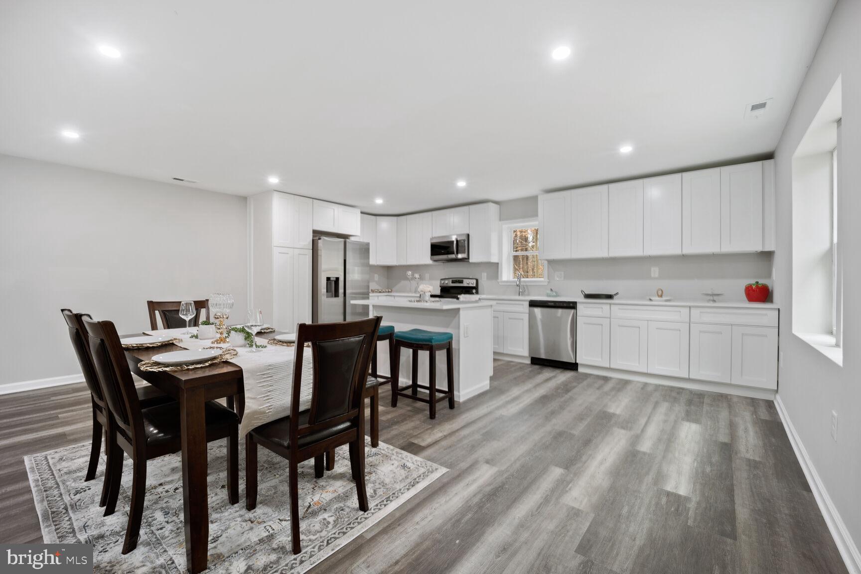 IRONSIDES - Residential