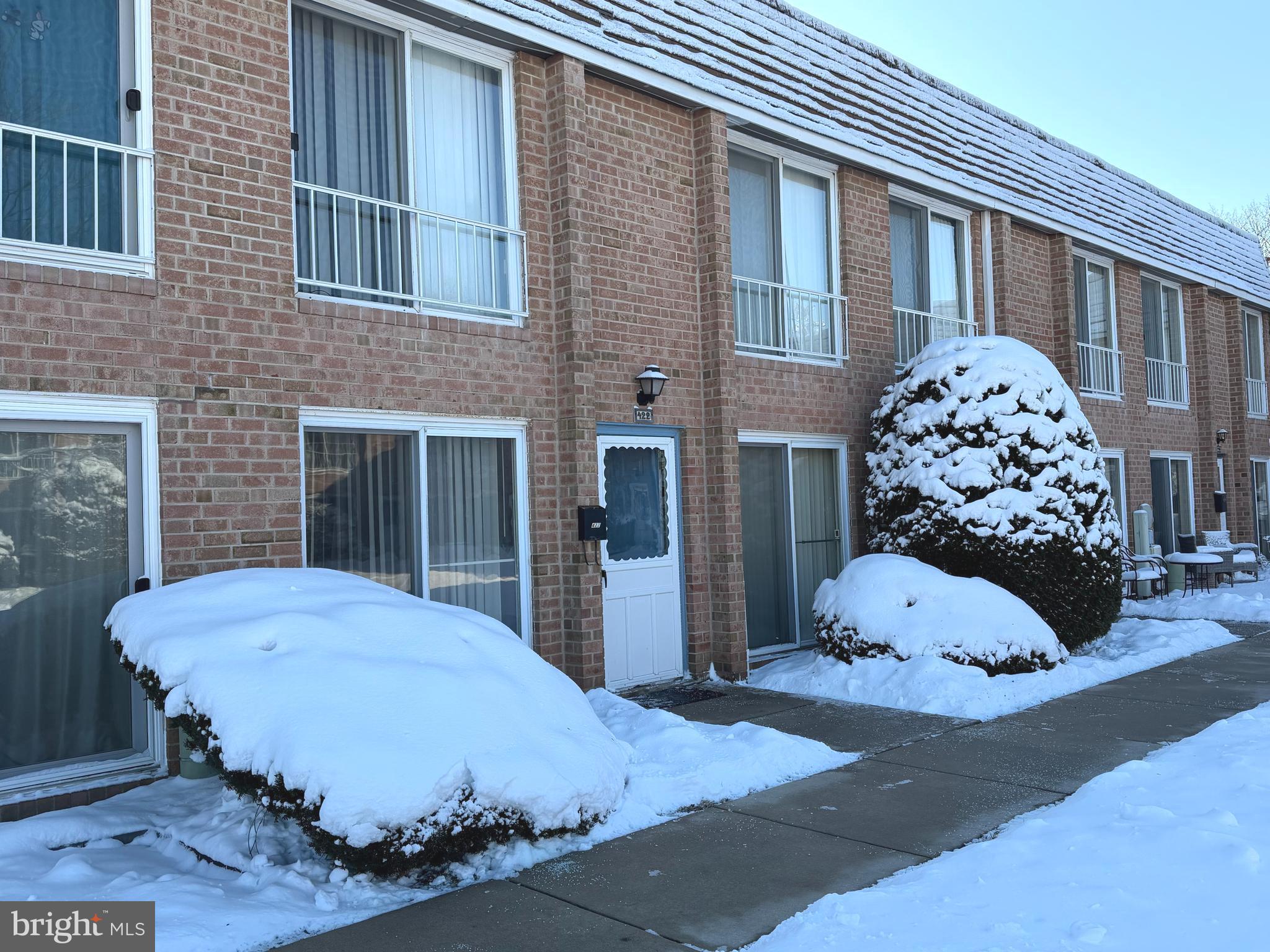 YORKTOWN - Residential