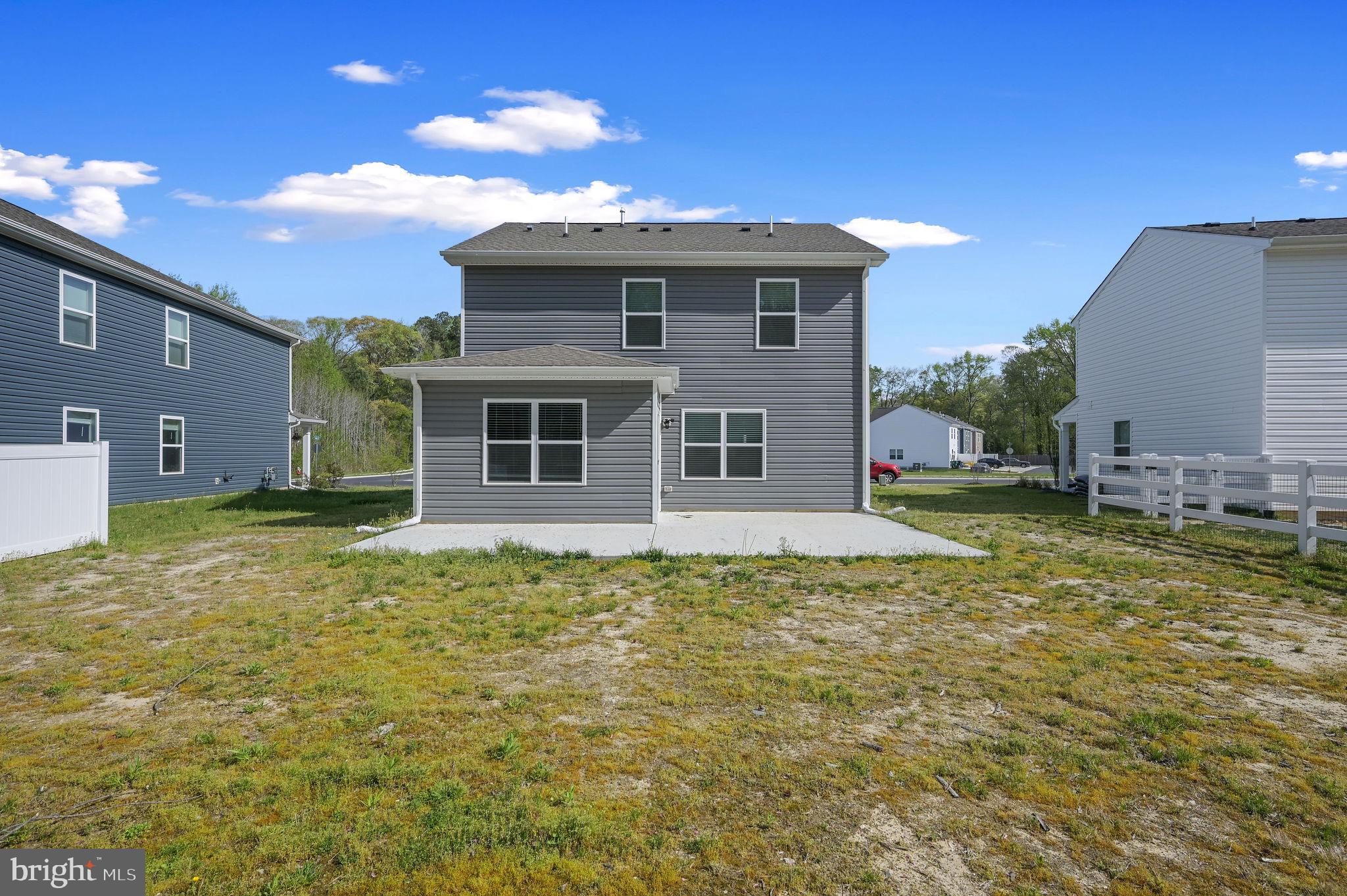 LOGANBERRY VILLAGE - Residential