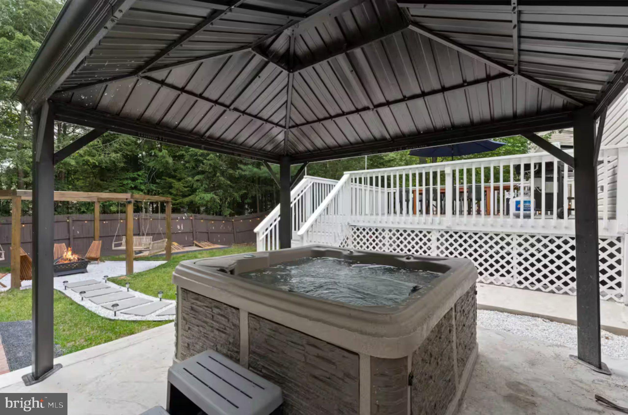 1195 THUNDER DRIVE