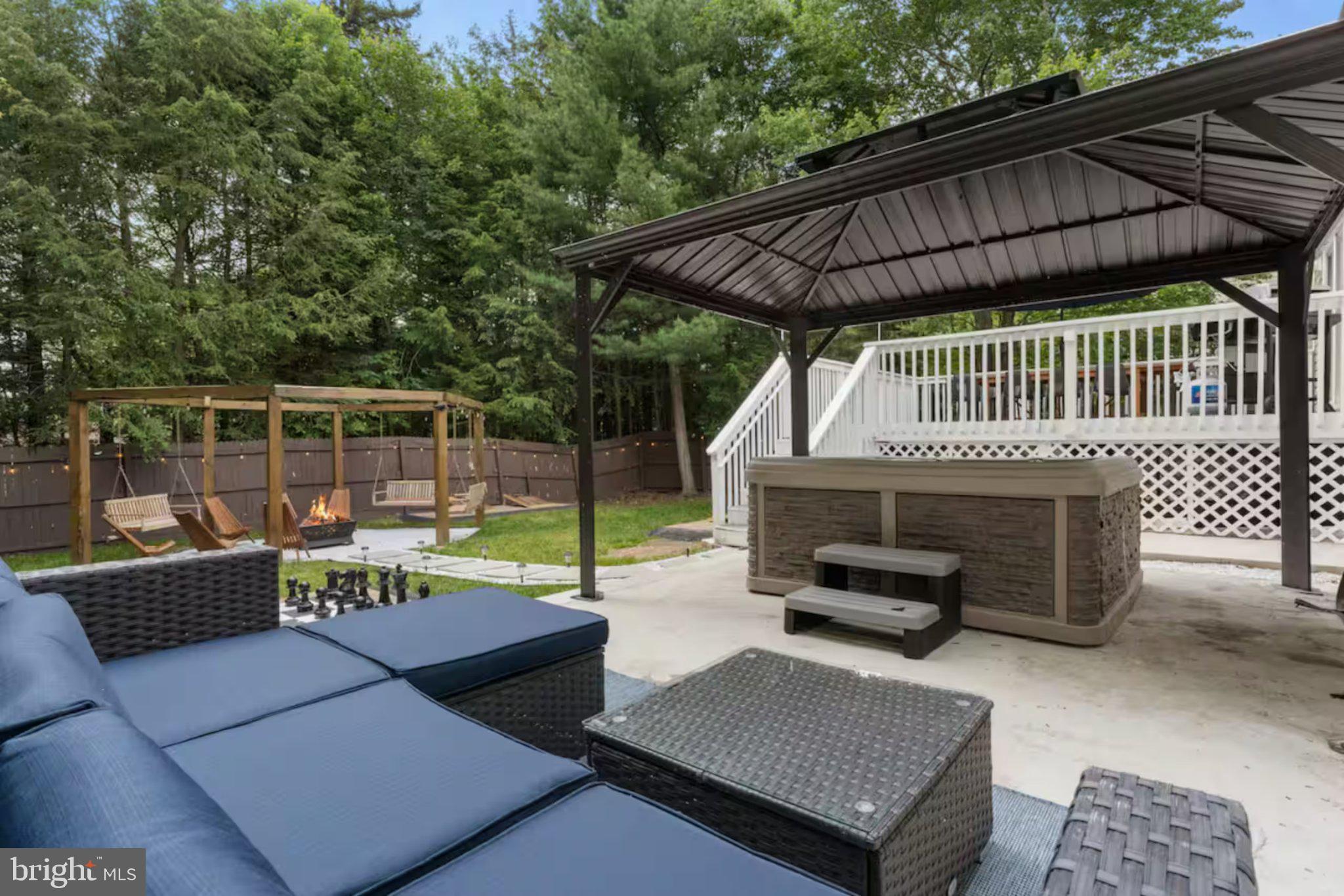1195 THUNDER DRIVE