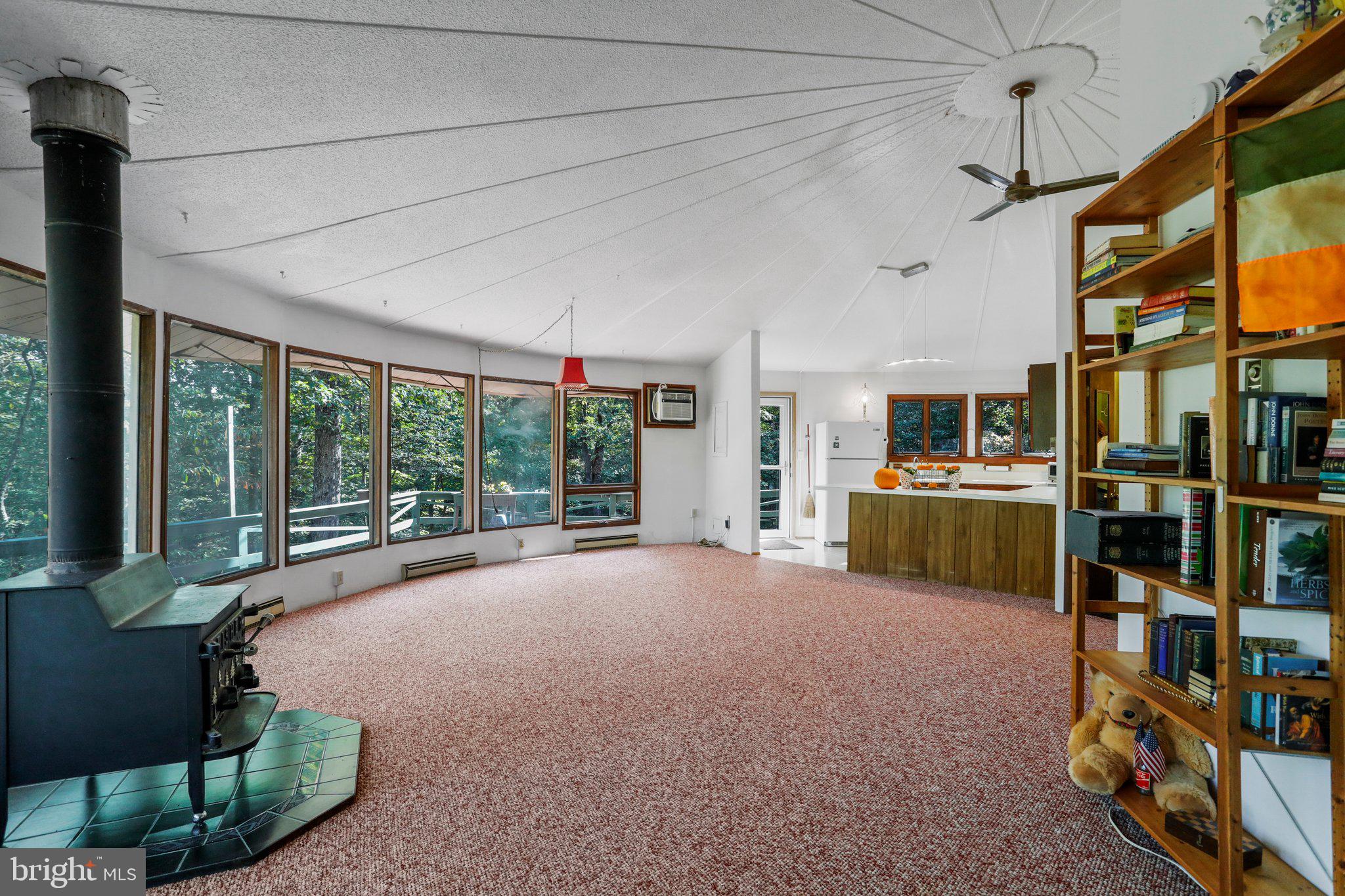 SLEEPY HOLLOW SUBDIVISION - Residential