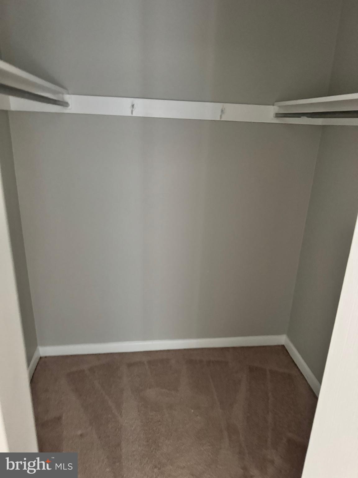 CHESTNUT GROVE - Residential Lease