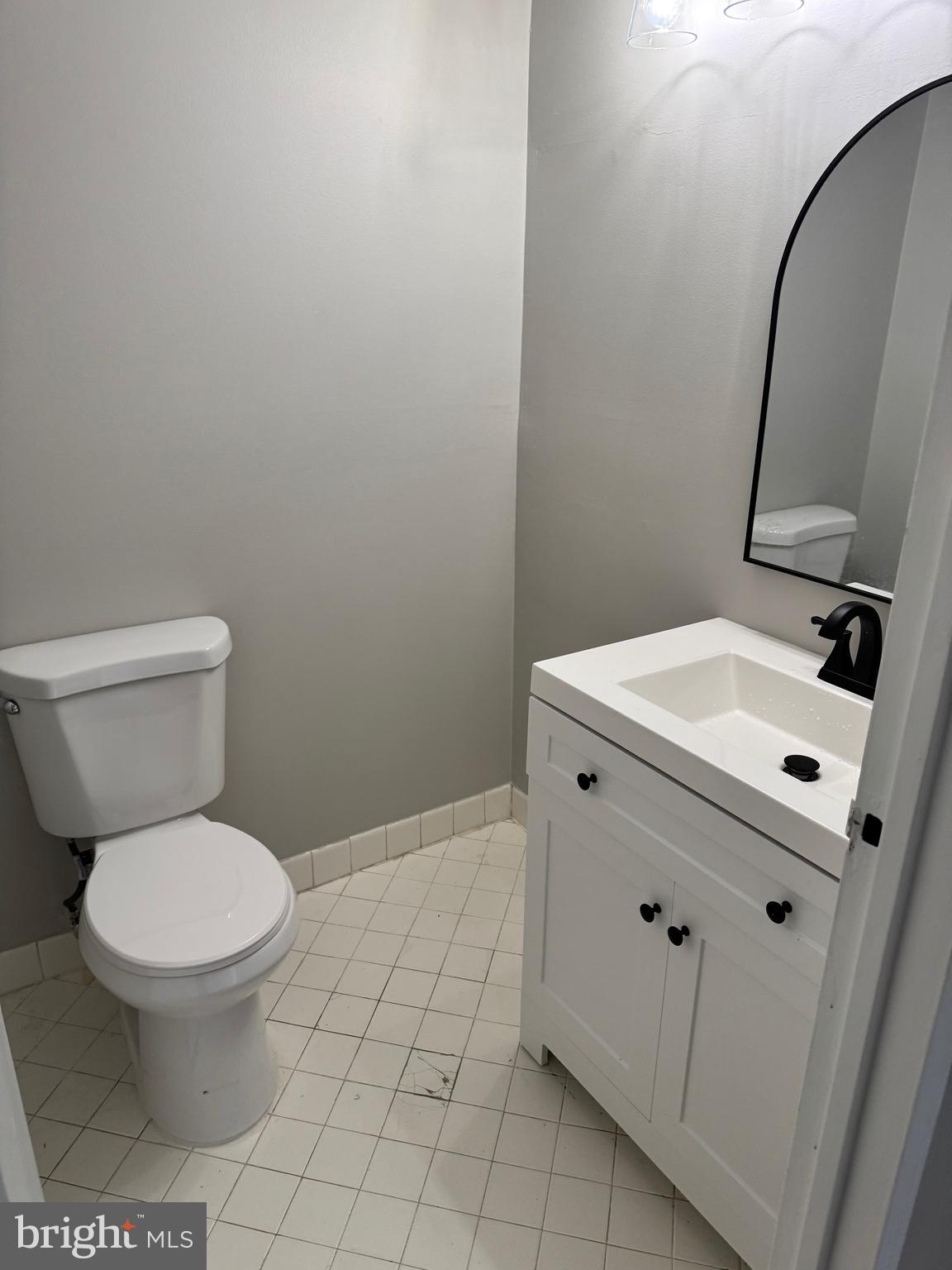 CHESTNUT GROVE - Residential Lease