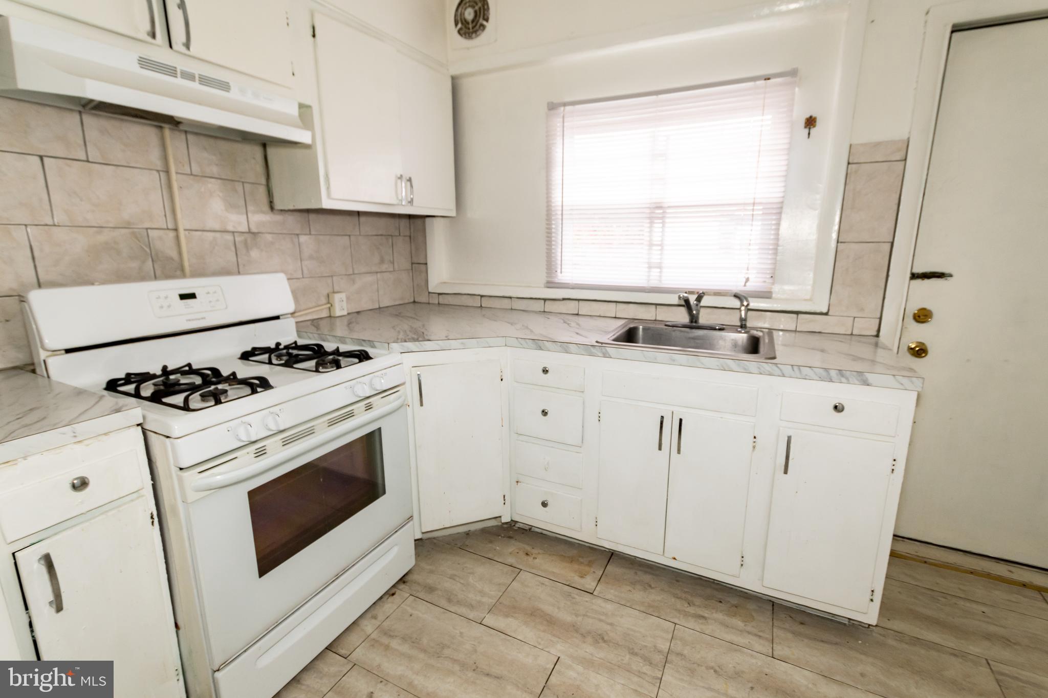 COBBS CREEK - Residential