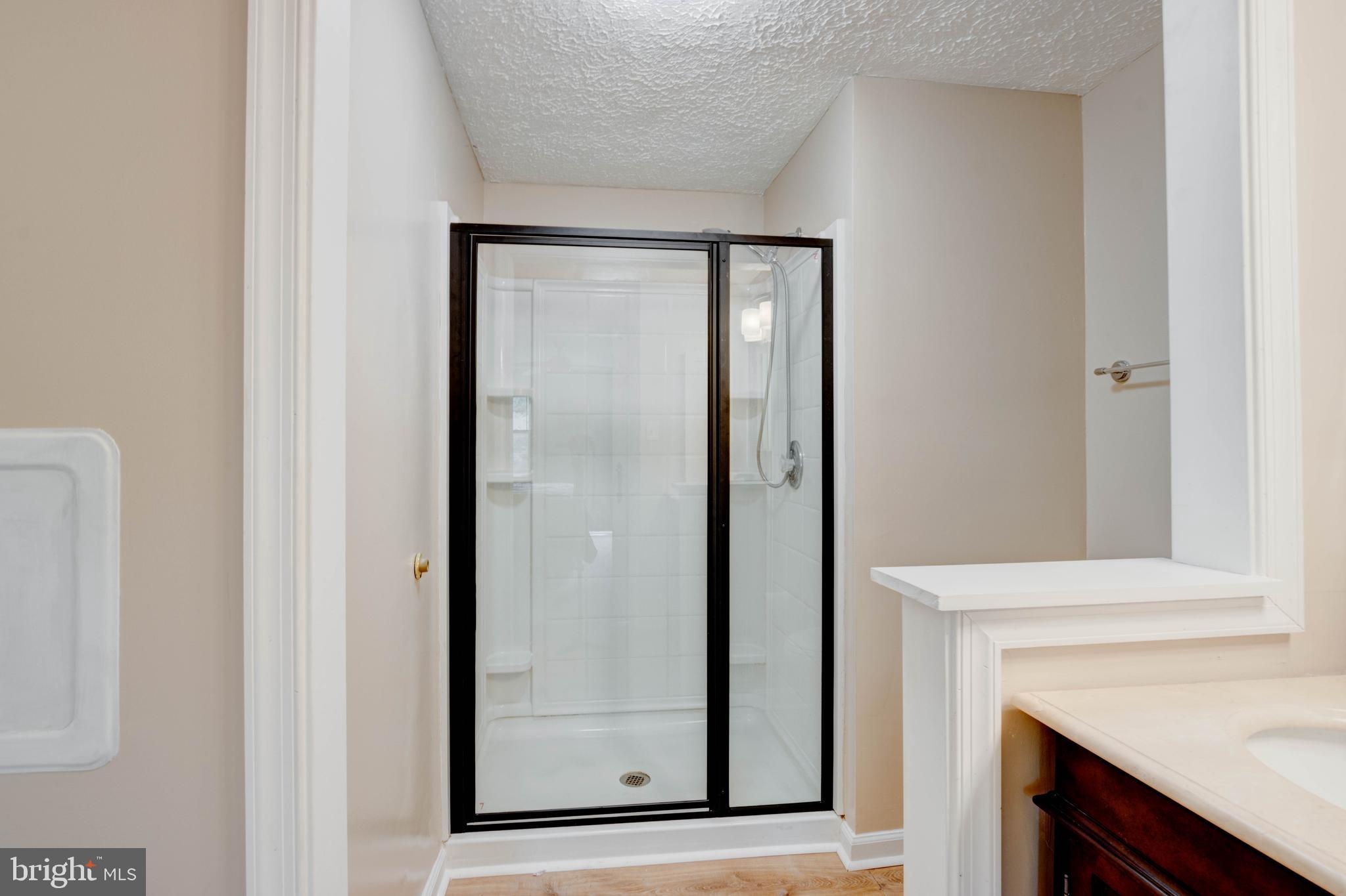 FOUNTAIN ROCK MANOR - Residential