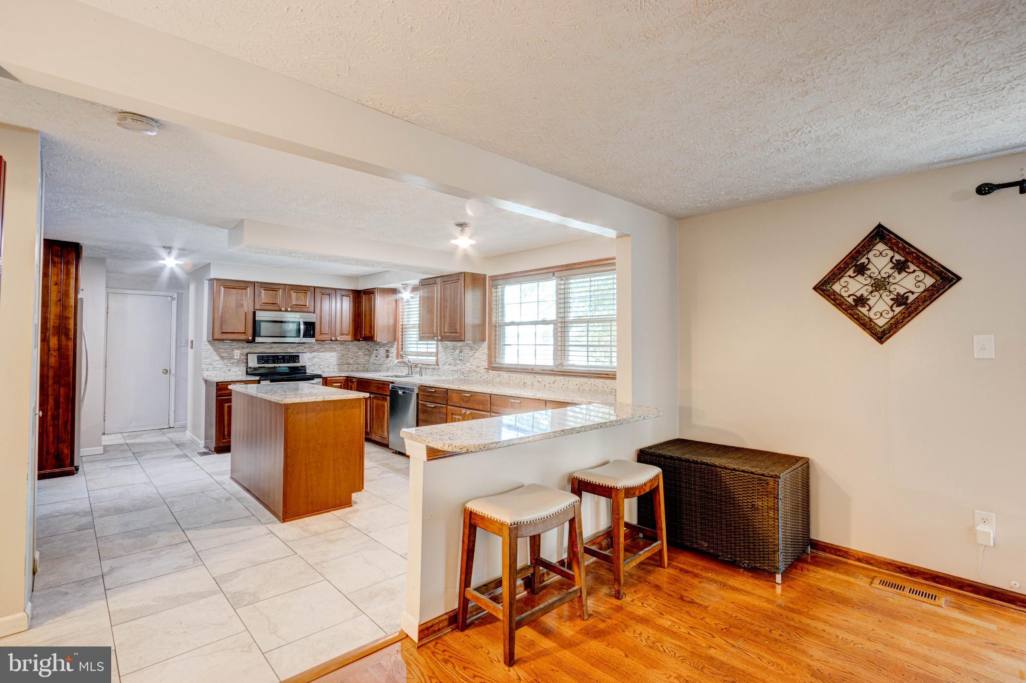 FOUNTAIN ROCK MANOR - Residential