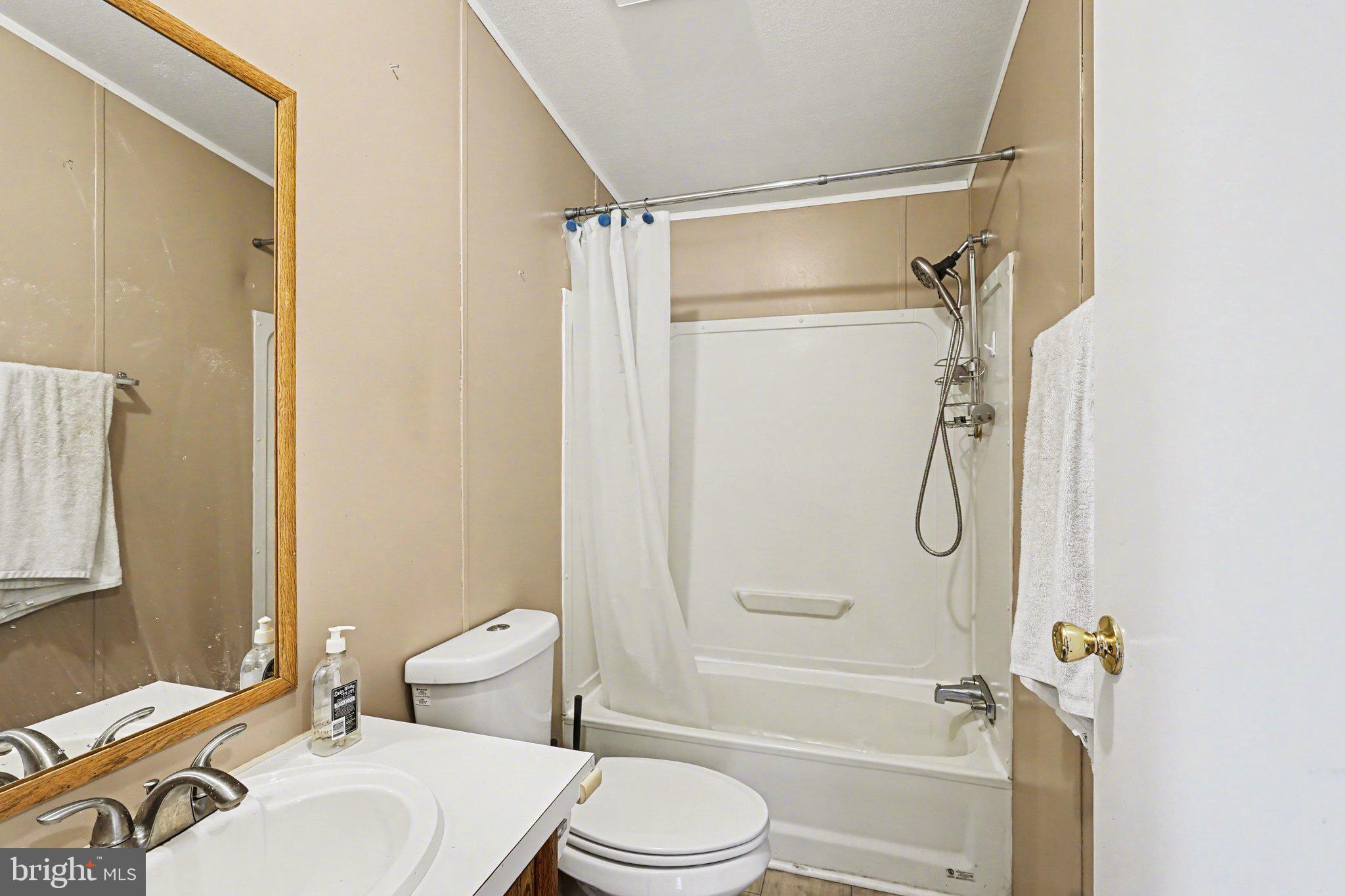 WILLIAMS ESTATES - Residential