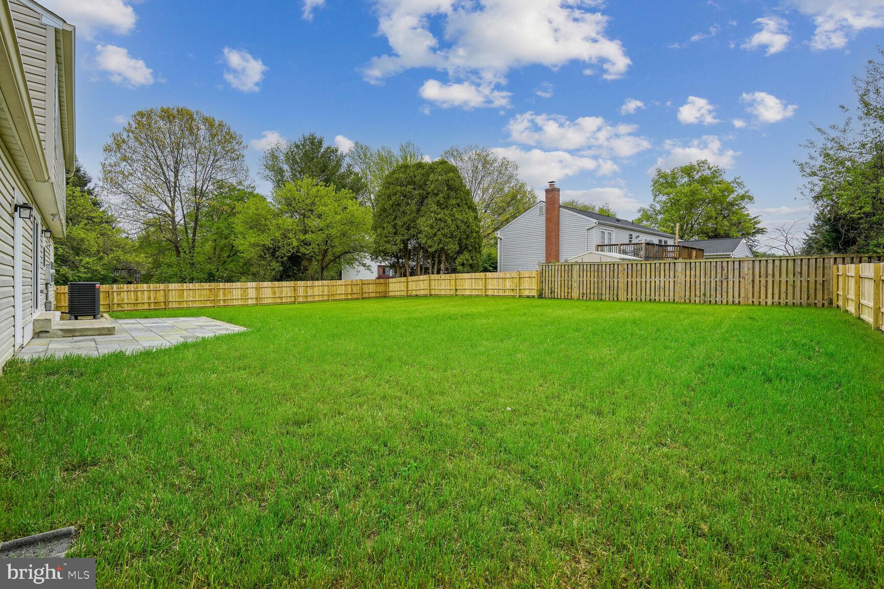 FOX MILL ESTATES - Residential Lease