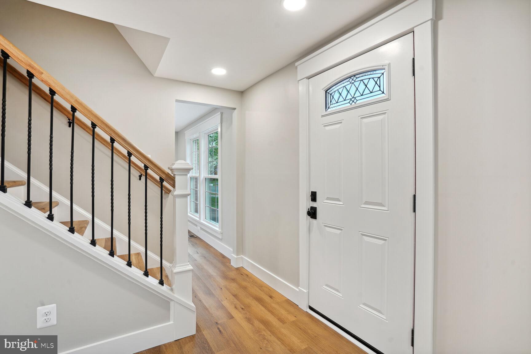 FOX MILL ESTATES - Residential Lease