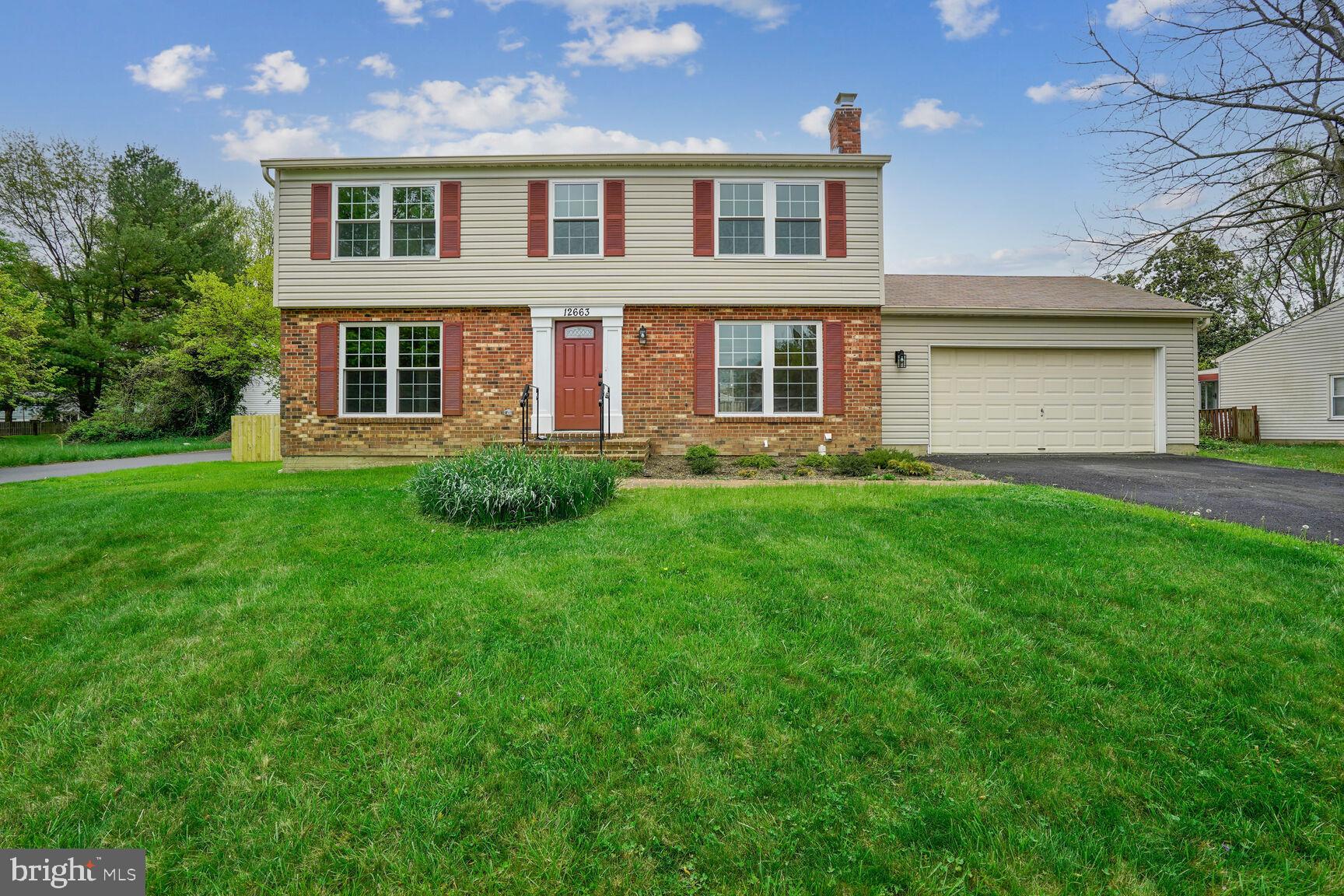 FOX MILL ESTATES - Residential Lease