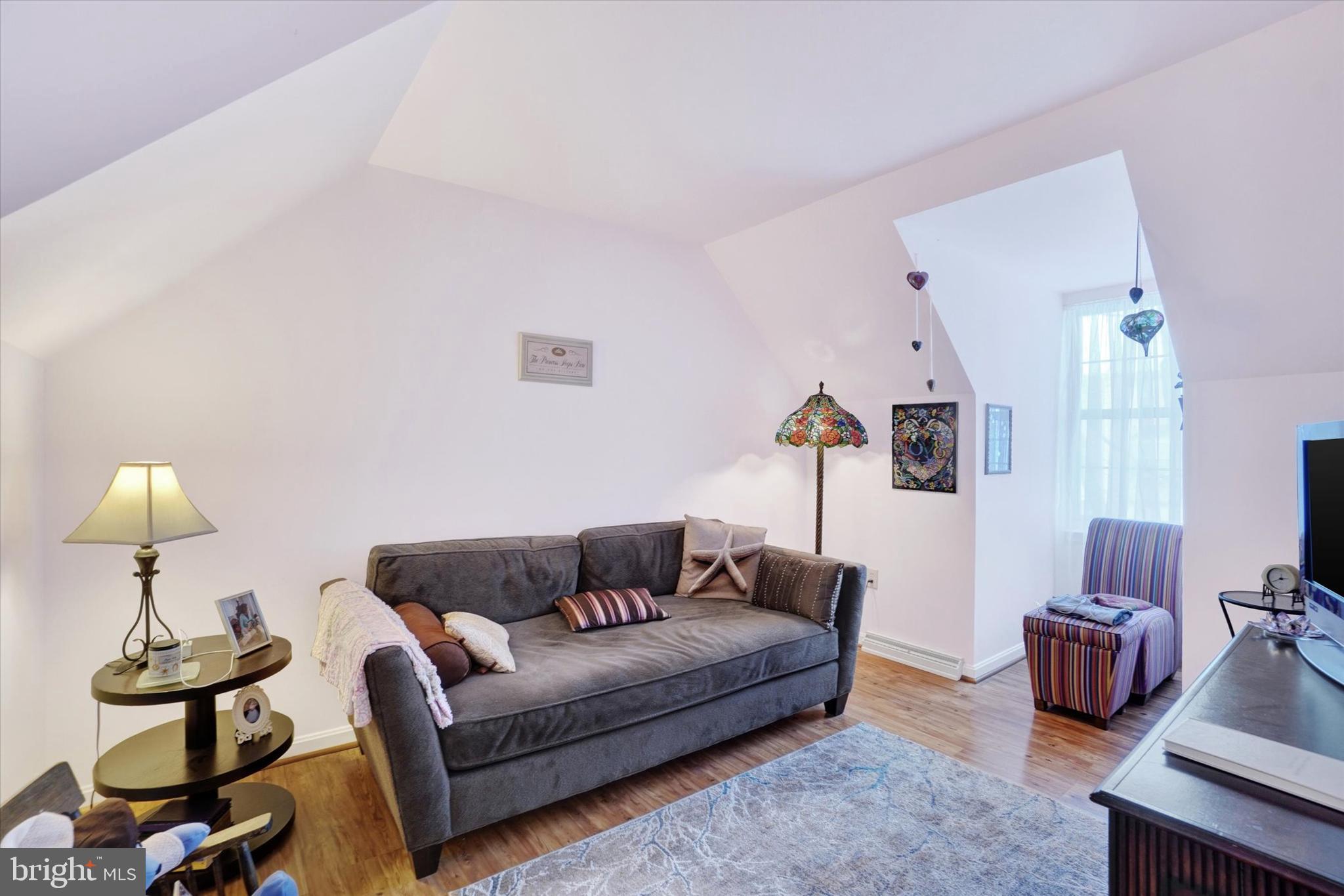 MANCHESTER TWP - Residential