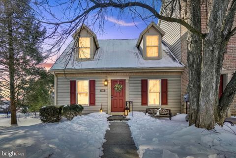 Tiny photo for 1110 Skyview Drive #1110, YORK, PA 17406 (MLS # PAYK2096914)