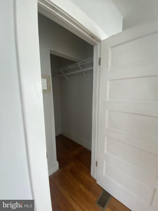 HOWARD PARK - Residential Lease