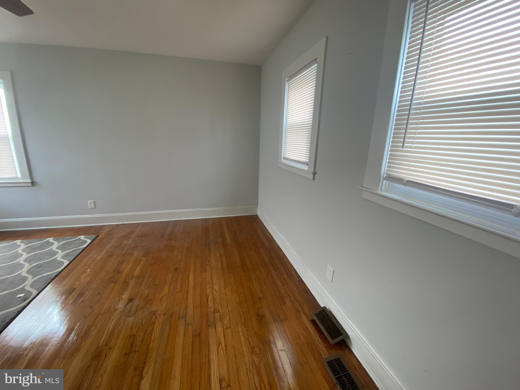 HOWARD PARK - Residential Lease