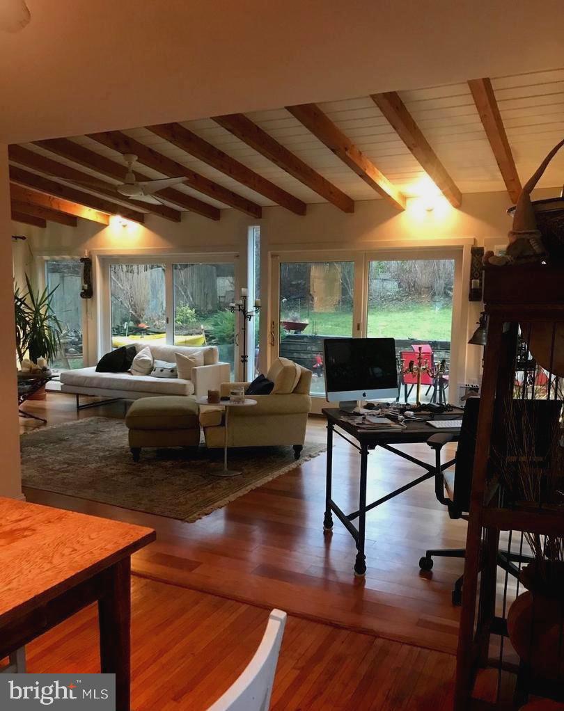 DEVONSHIRE - Residential Lease