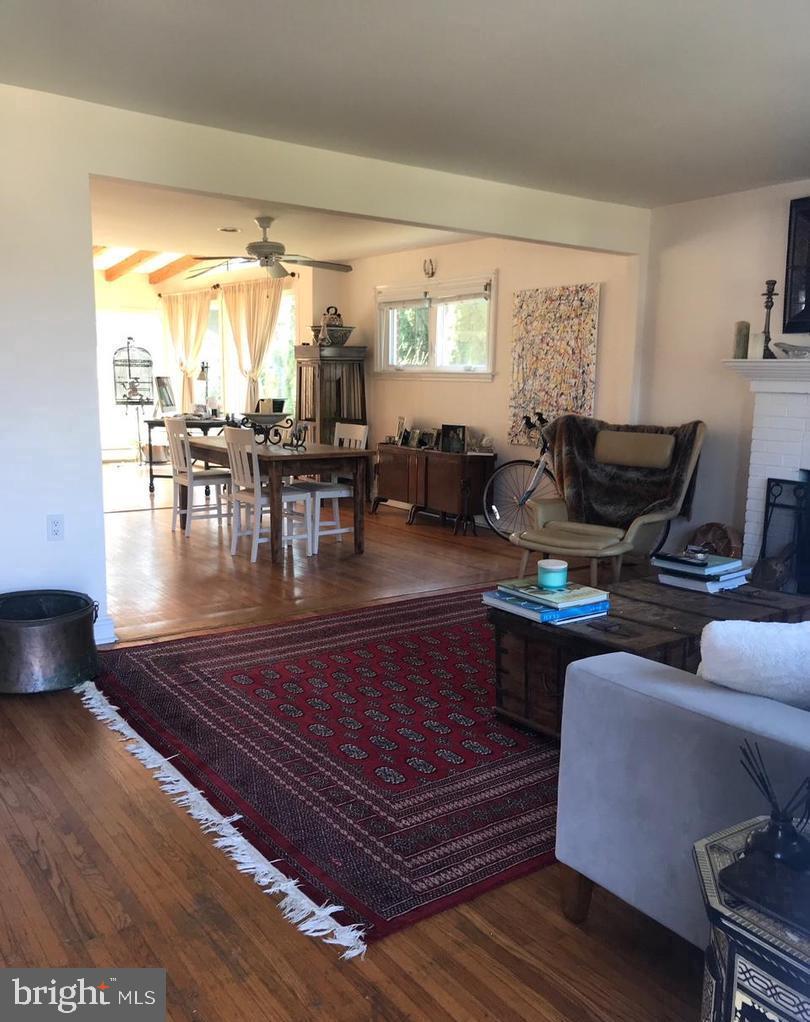 DEVONSHIRE - Residential Lease