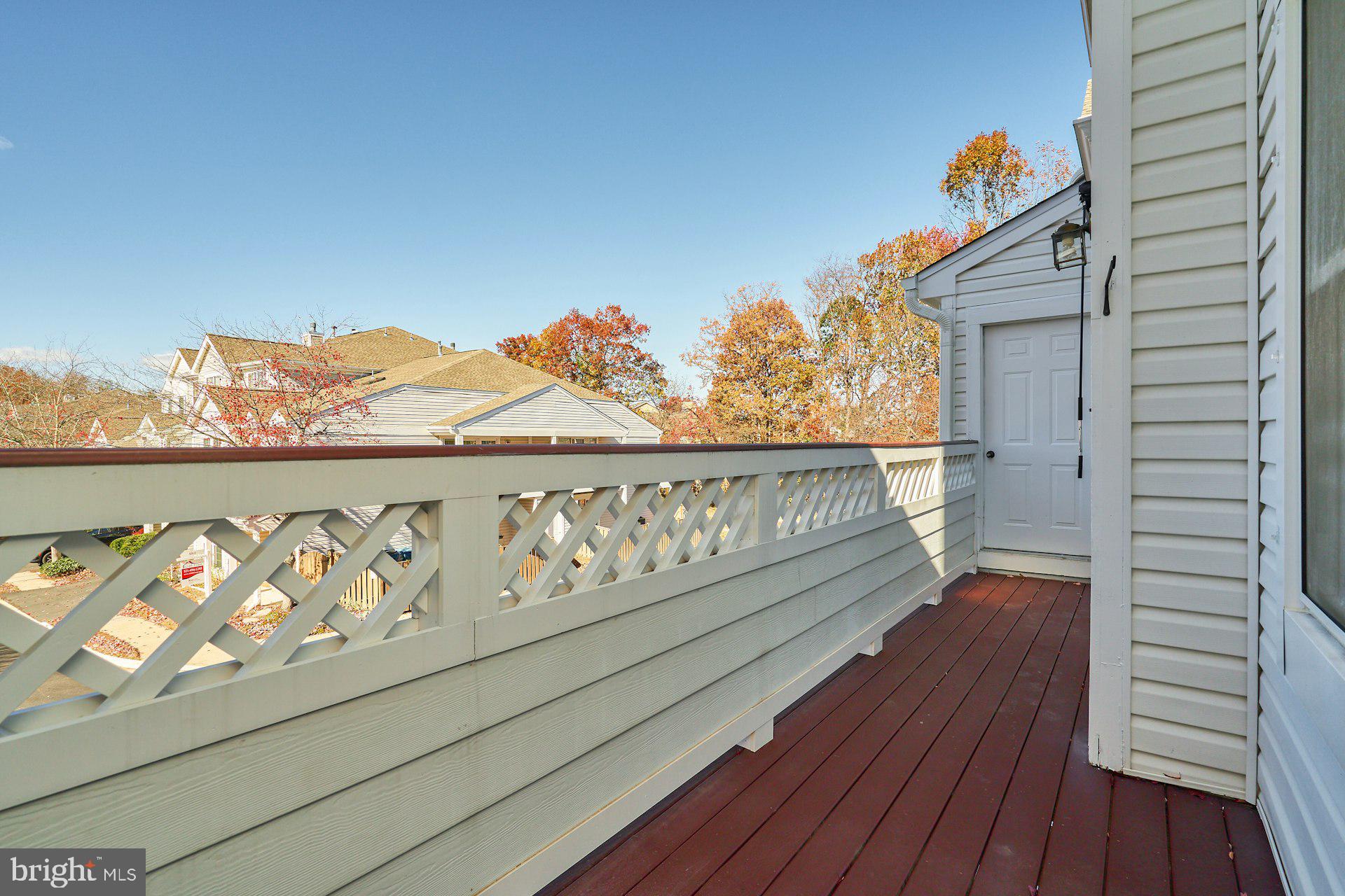 LIFESTYLE AT SULLY STATION - Residential