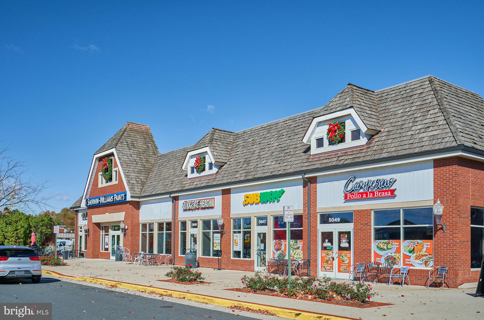 LIFESTYLE AT SULLY STATION - Residential