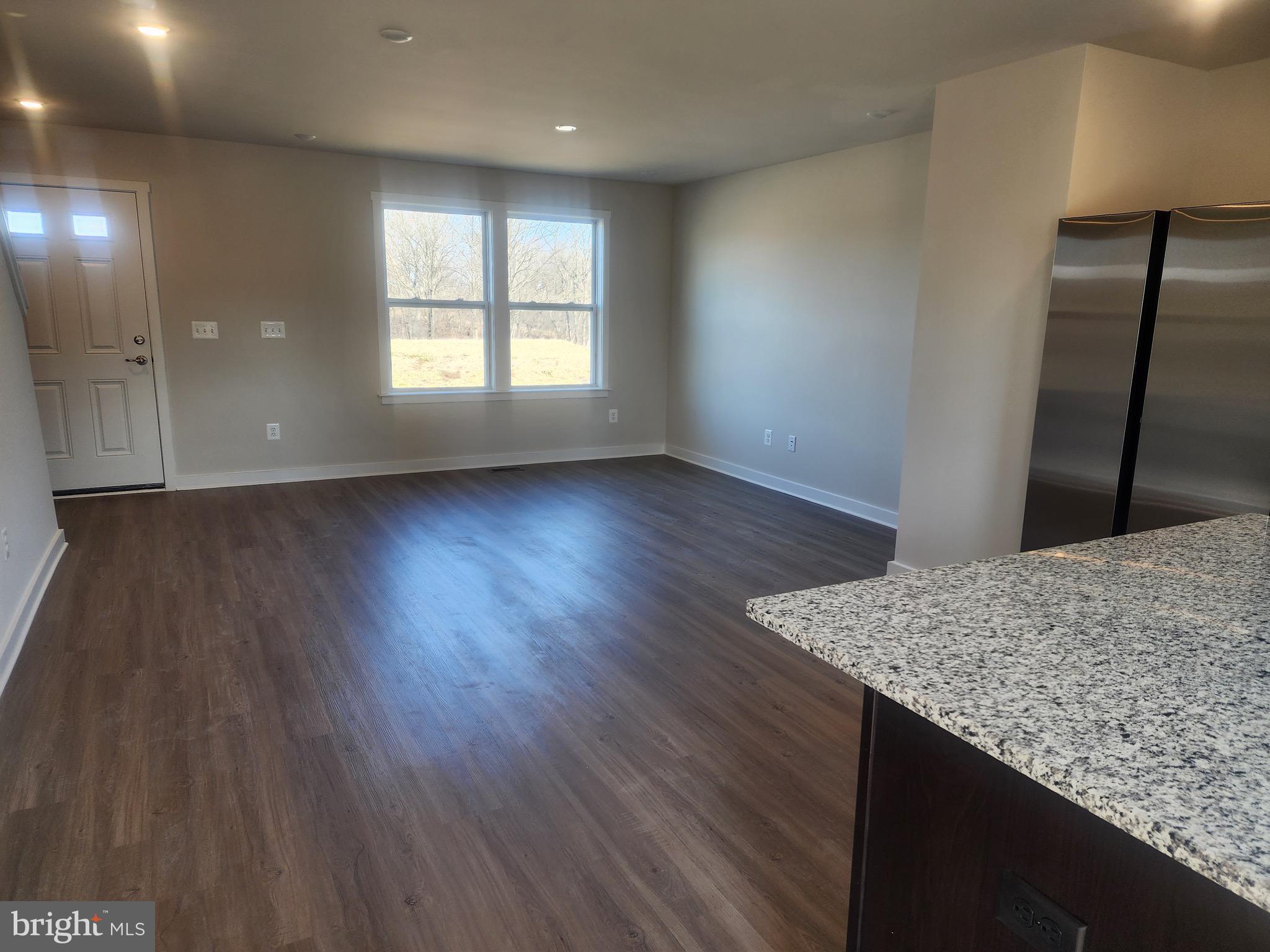 SOUTH BROOK - Residential