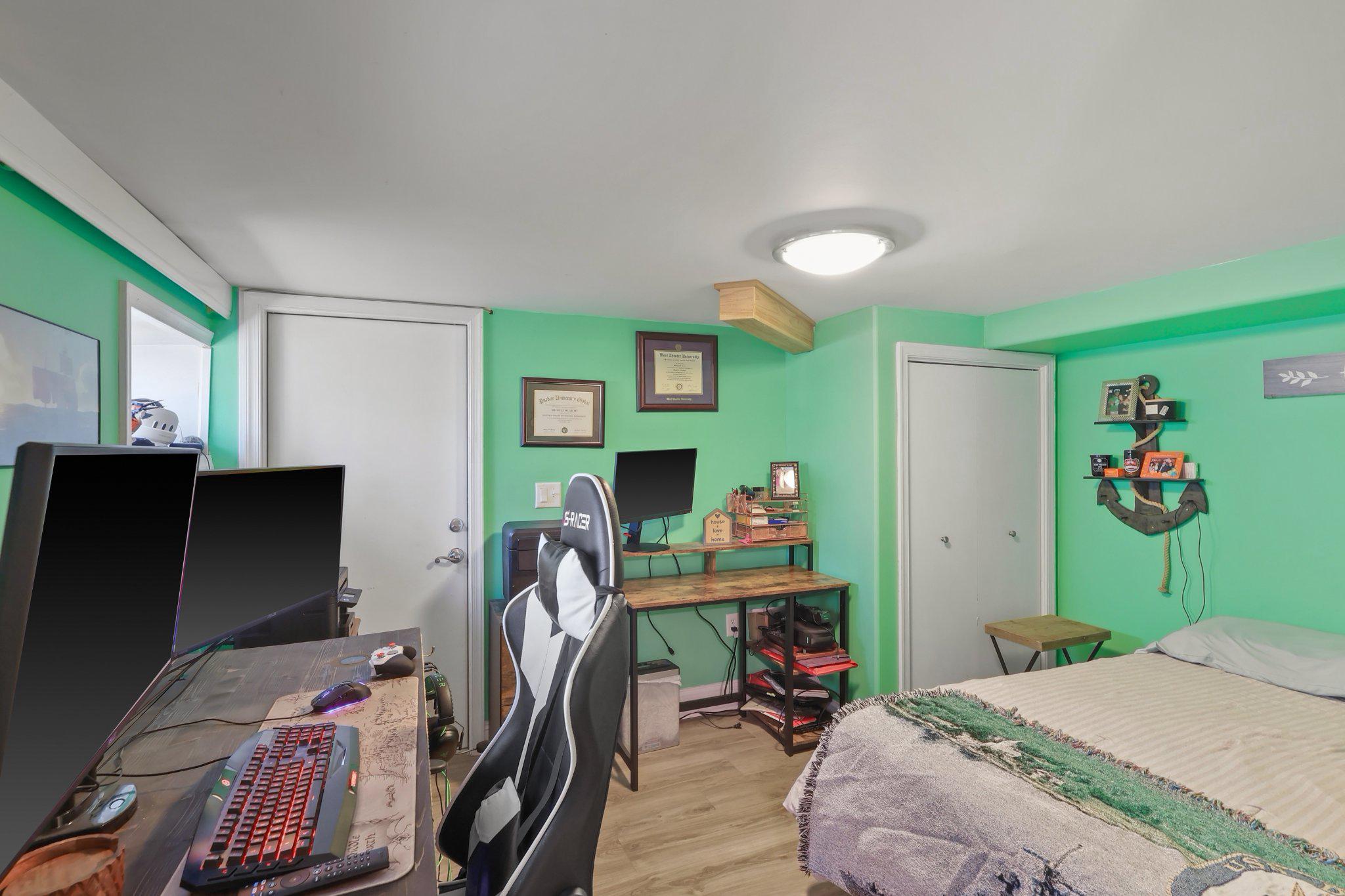 WILLOW GROVE - Residential