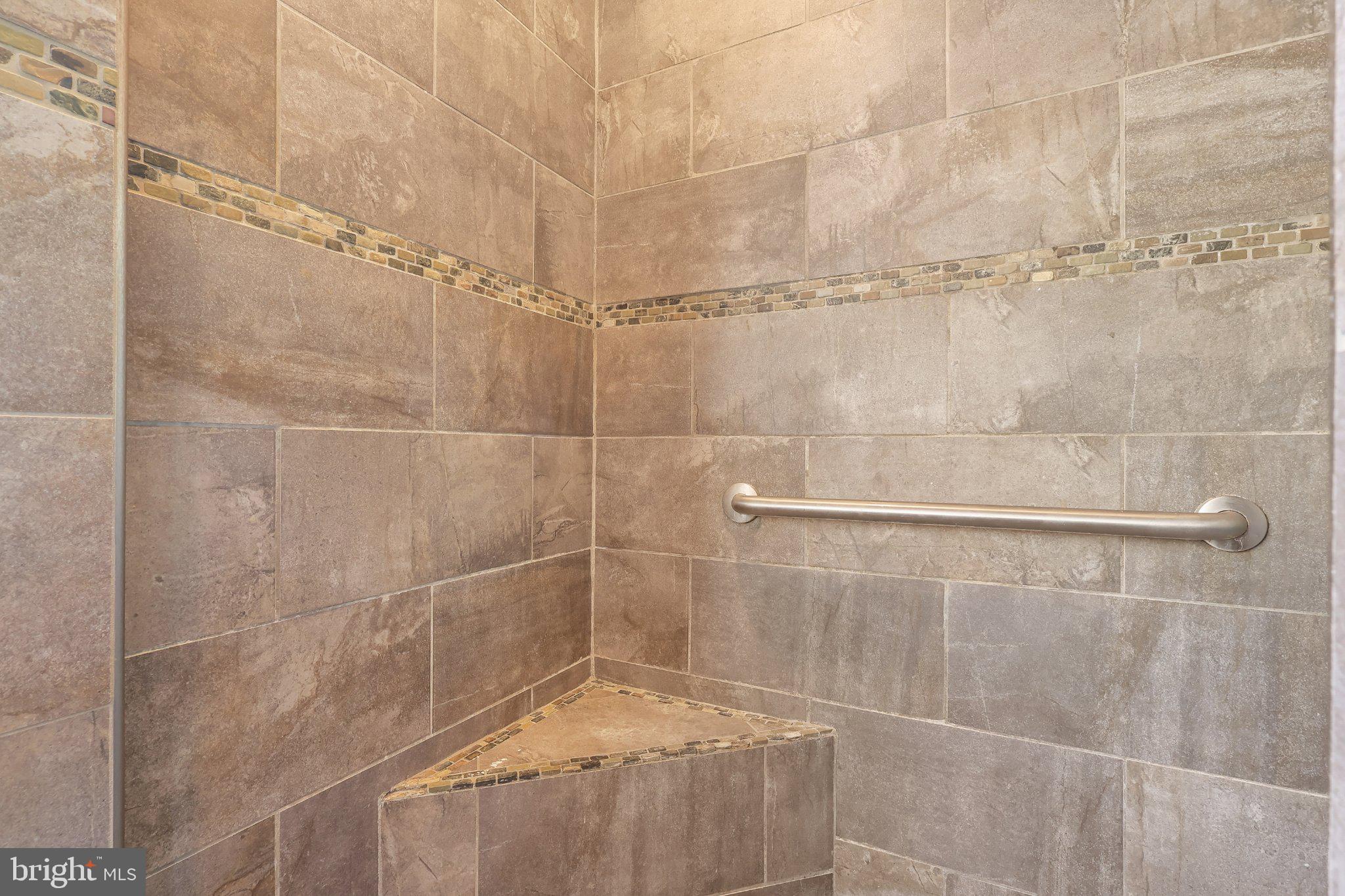 WILLOW GROVE - Residential