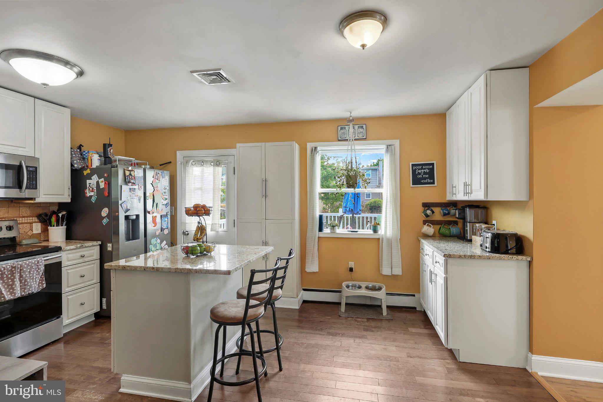 WILLOW GROVE - Residential