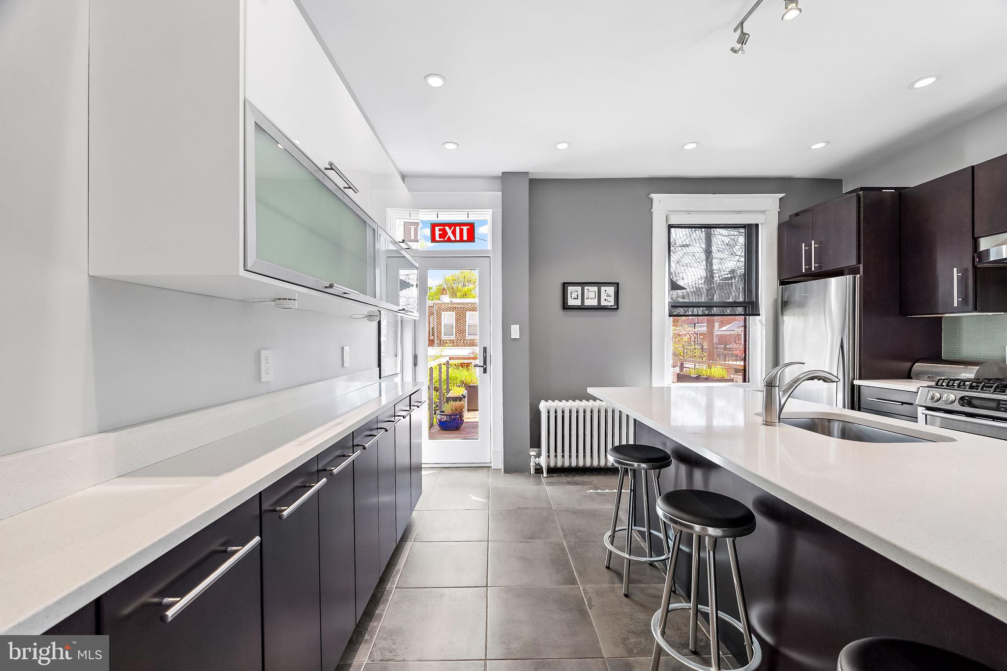 WYMAN PARK HAMPDEN - Residential