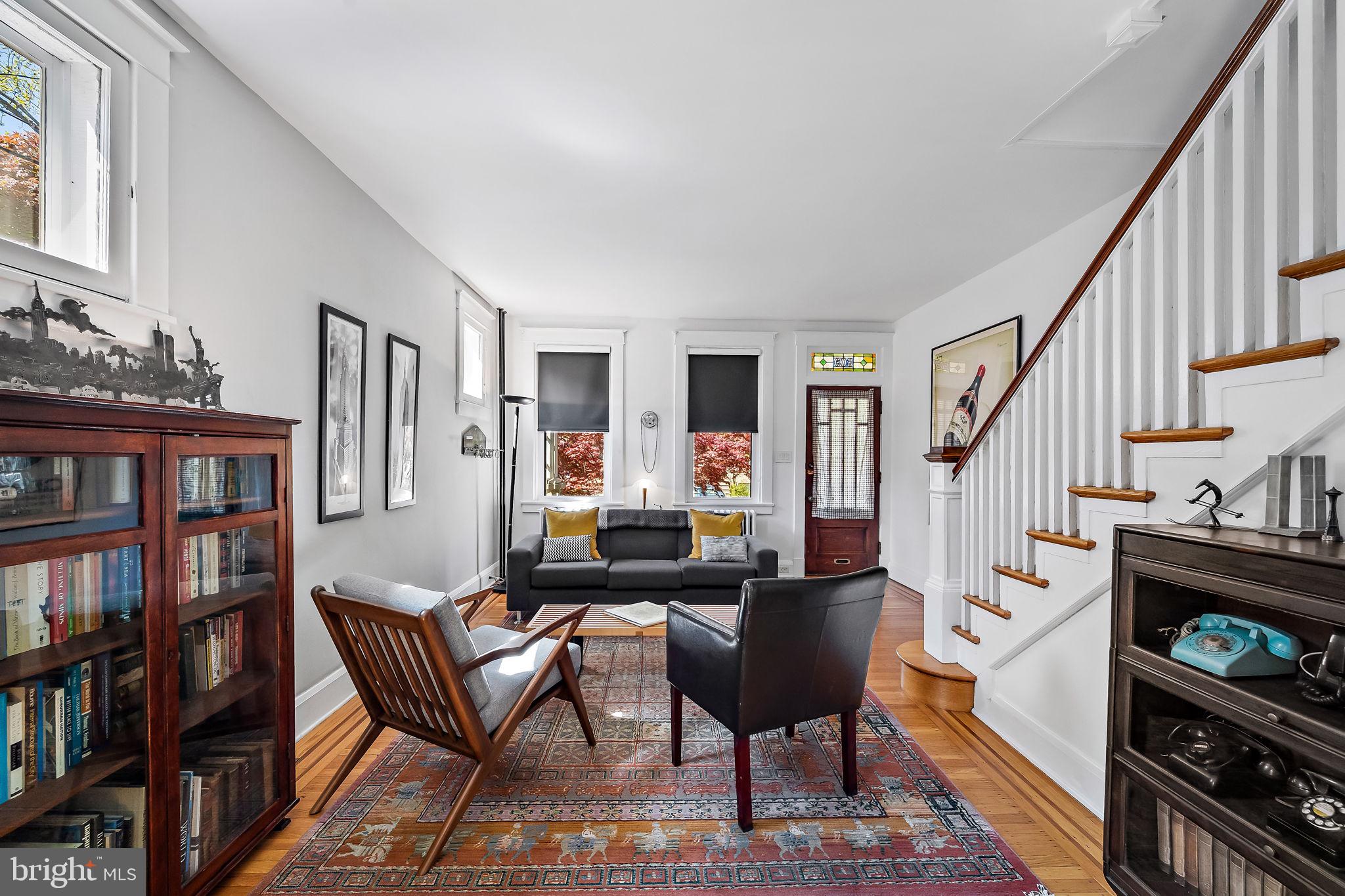 WYMAN PARK HAMPDEN - Residential