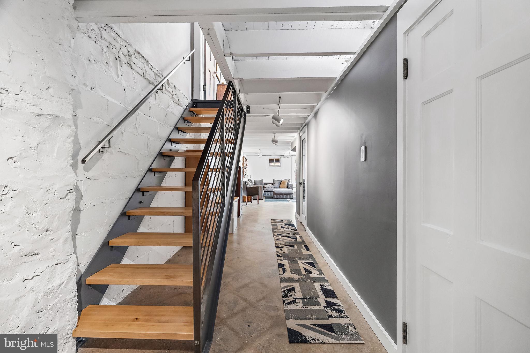 WYMAN PARK HAMPDEN - Residential