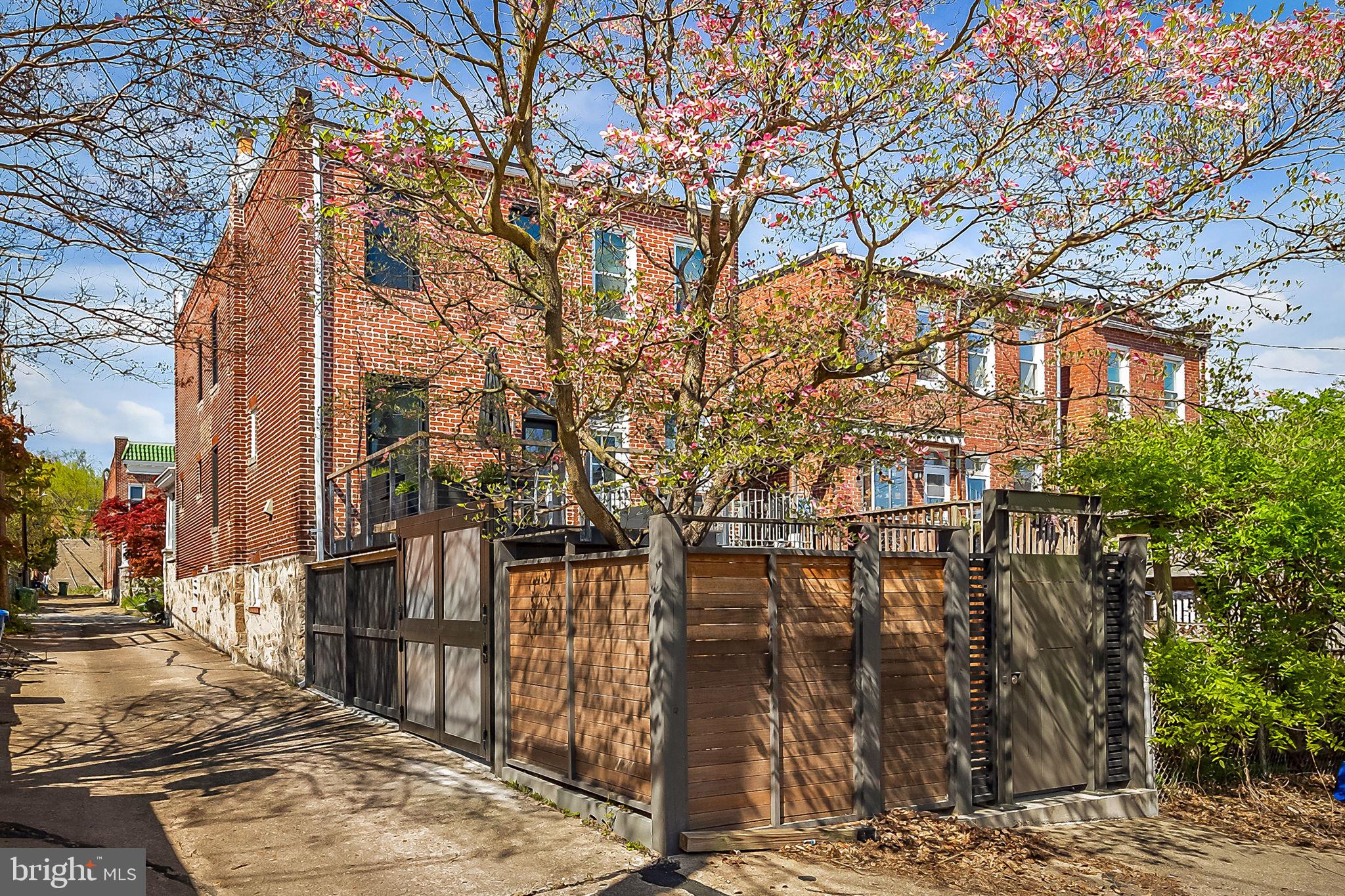 WYMAN PARK HAMPDEN - Residential